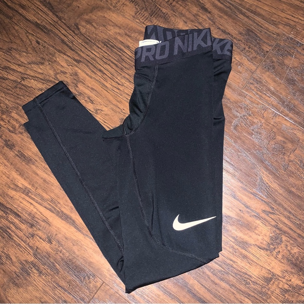Nike Black Training Athletic Workout Tights with Elastic Waistband